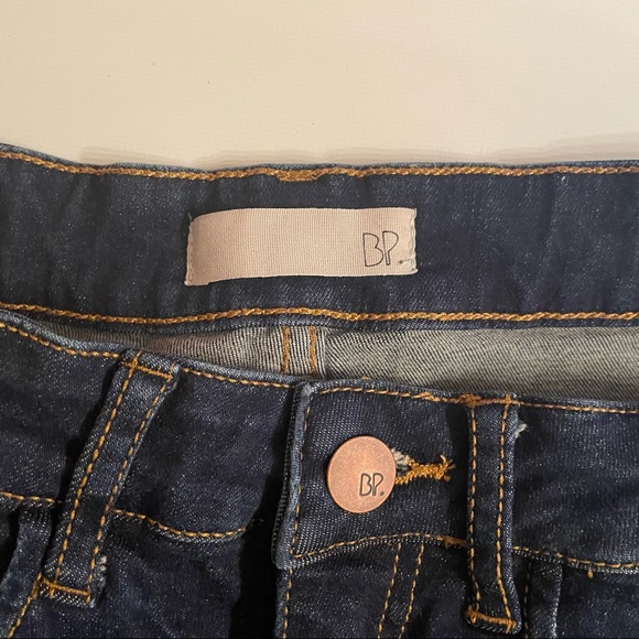 NWOT BP Denim Shorts / Size 27 - Picture 4 of 6